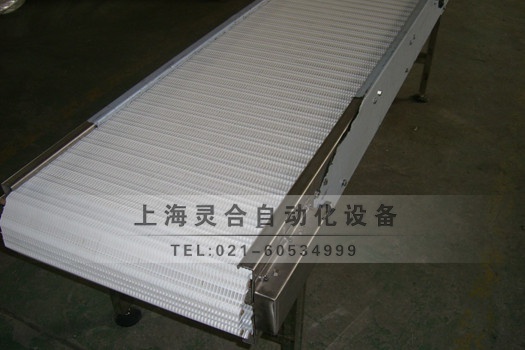 食品級(jí)網(wǎng)帶輸送機(jī)